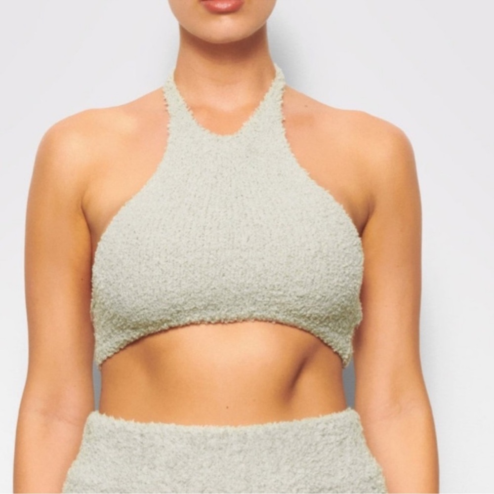 Skims Cozy Knit Halter Bra Top Aqua Loungewear large /
XL NWT - Picture 1 of 3